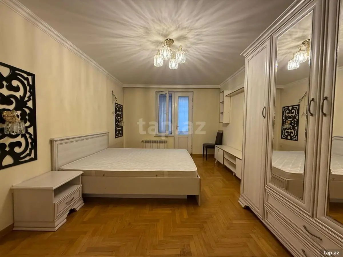 1 000 AZN - 3 otaqlı mənzil Kirayə (aylıq), Bakı