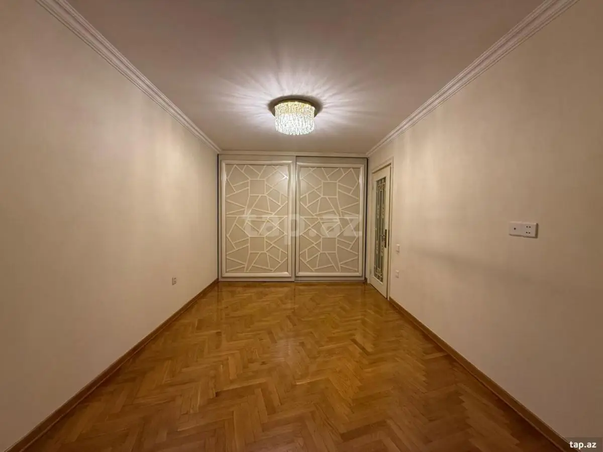 1 000 AZN - 3 otaqlı mənzil Kirayə (aylıq), Bakı
