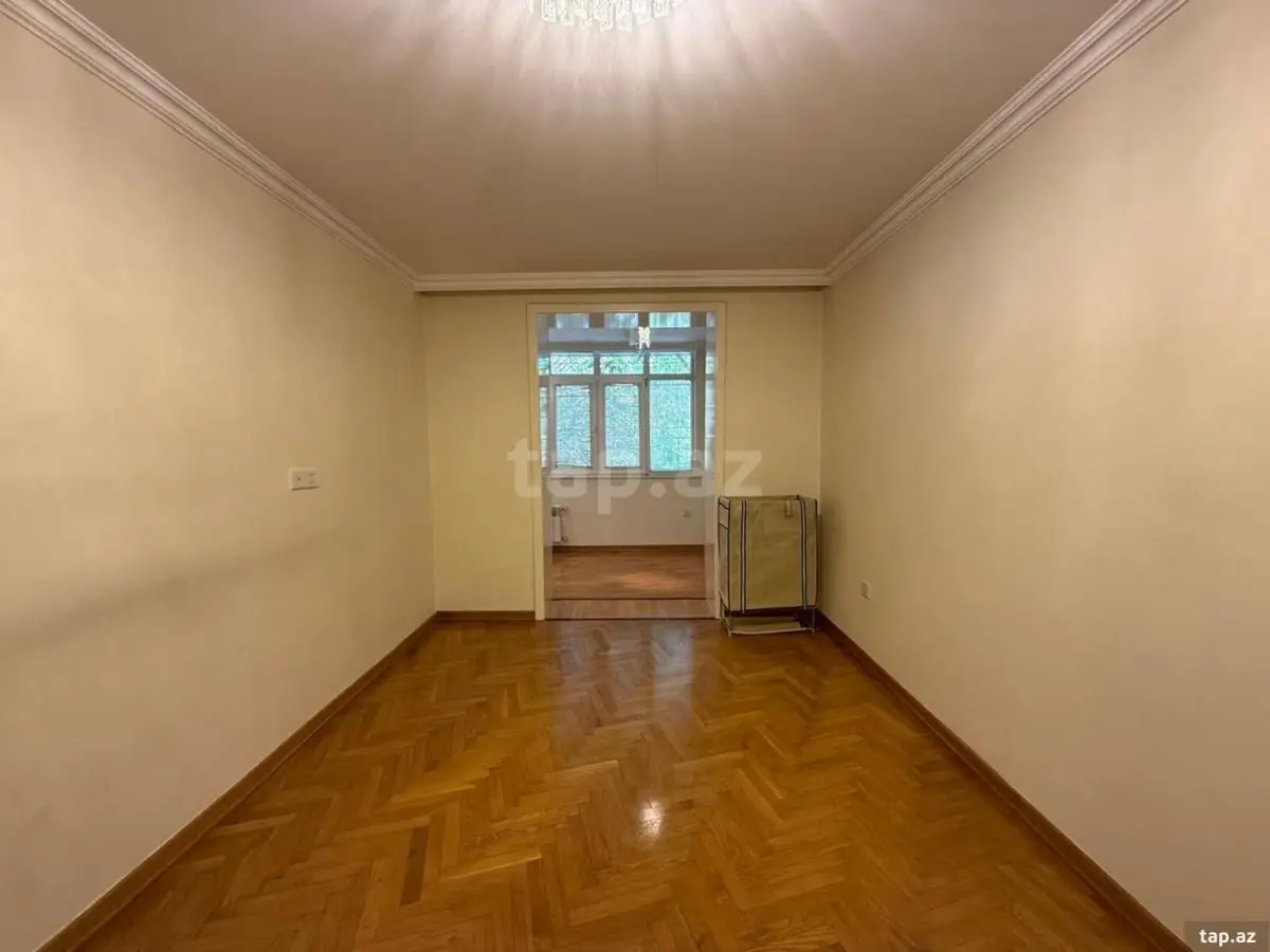 1 000 AZN - 3 otaqlı mənzil Kirayə (aylıq), Bakı