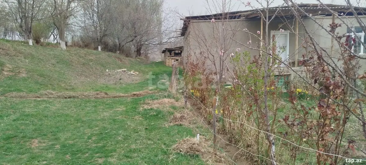 40 000 AZN - 4 otaqlı mənzil , Naxçıvan MR