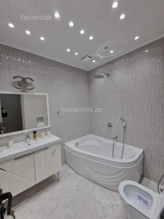 3 500 AZN - 3 otaqlı mənzil Kirayə (aylıq), Ağ şəhər, Xətai, Bakı