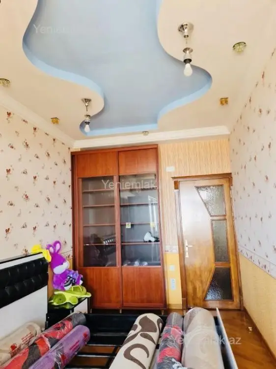 250 000 AZN - 3 otaqlı mənzil Satılır, 8-ci kilometr, Nizami, Bakı