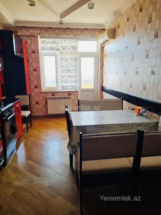 250 000 AZN - 3 otaqlı mənzil Satılır, 8-ci kilometr, Nizami, Bakı