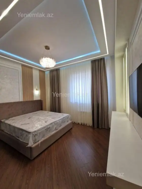 3 000 AZN - 3 otaqlı mənzil Kirayə (aylıq), Ağ şəhər, Xətai, Bakı