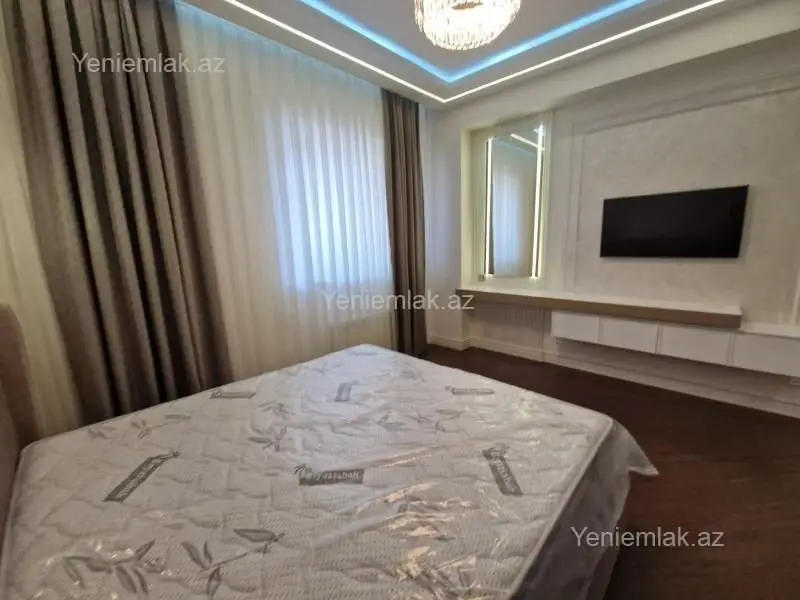 3 000 AZN - 3 otaqlı mənzil Kirayə (aylıq), Ağ şəhər, Xətai, Bakı