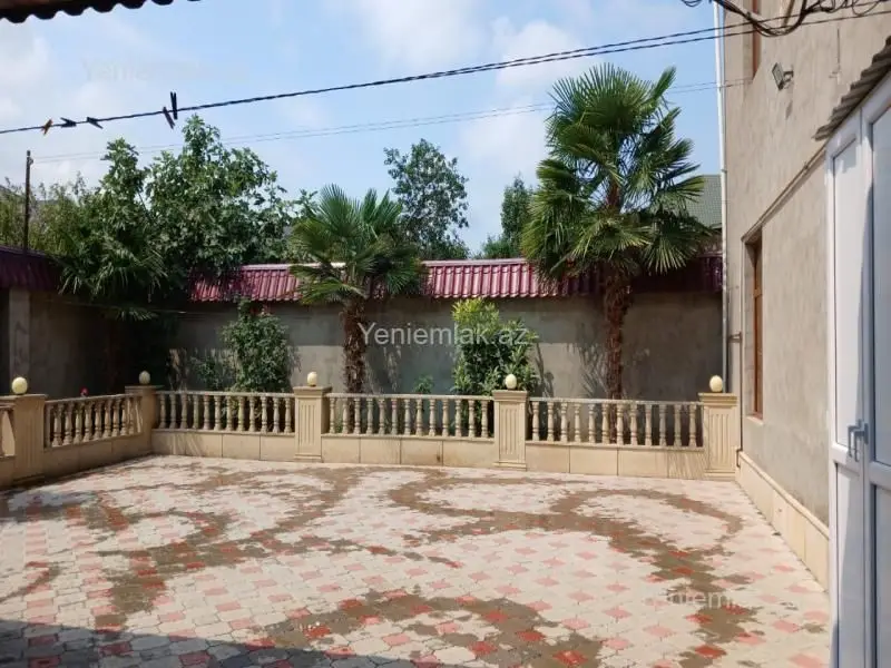 160 AZN - 6 otaqlı mənzil Kirayə (aylıq), Qazax