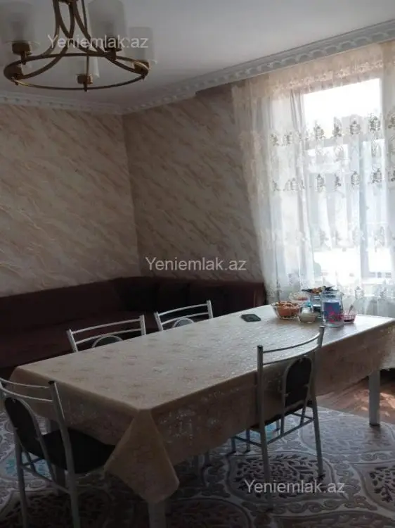 160 AZN - 6 otaqlı mənzil Kirayə (aylıq), Qazax