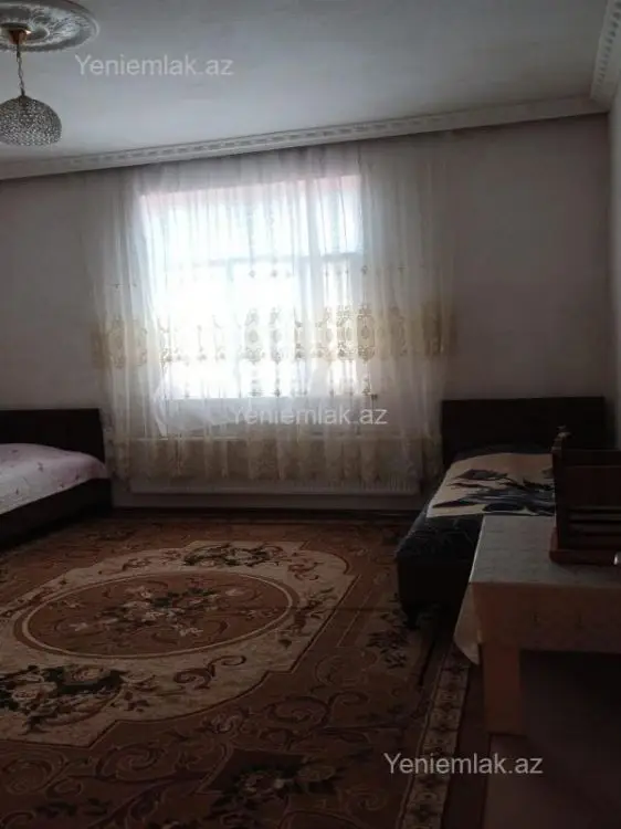 160 AZN - 6 otaqlı mənzil Kirayə (aylıq), Qazax