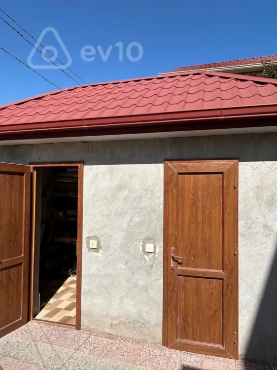 300 000 AZN - 5 otaqlı mənzil Satılır, Xudat