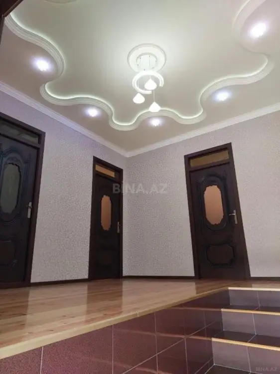 700 AZN - 4 otaqlı mənzil Kirayə (aylıq), Qəbələ