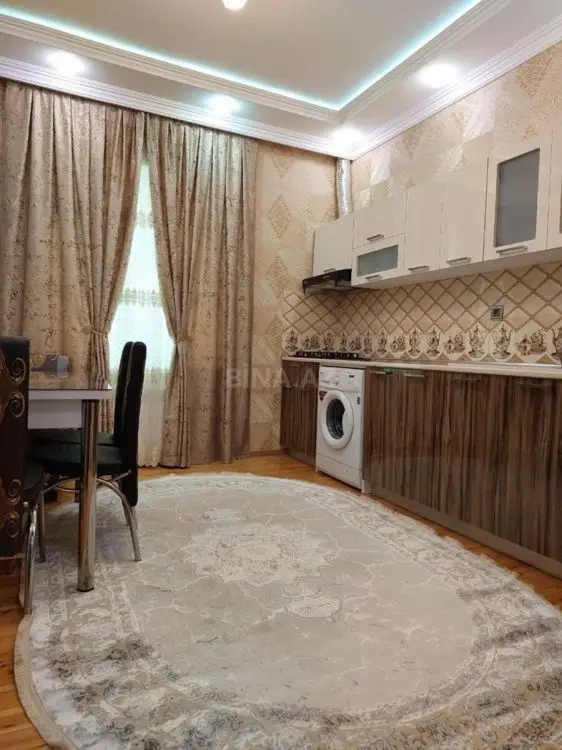 700 AZN - 4 otaqlı mənzil Kirayə (aylıq), Qəbələ