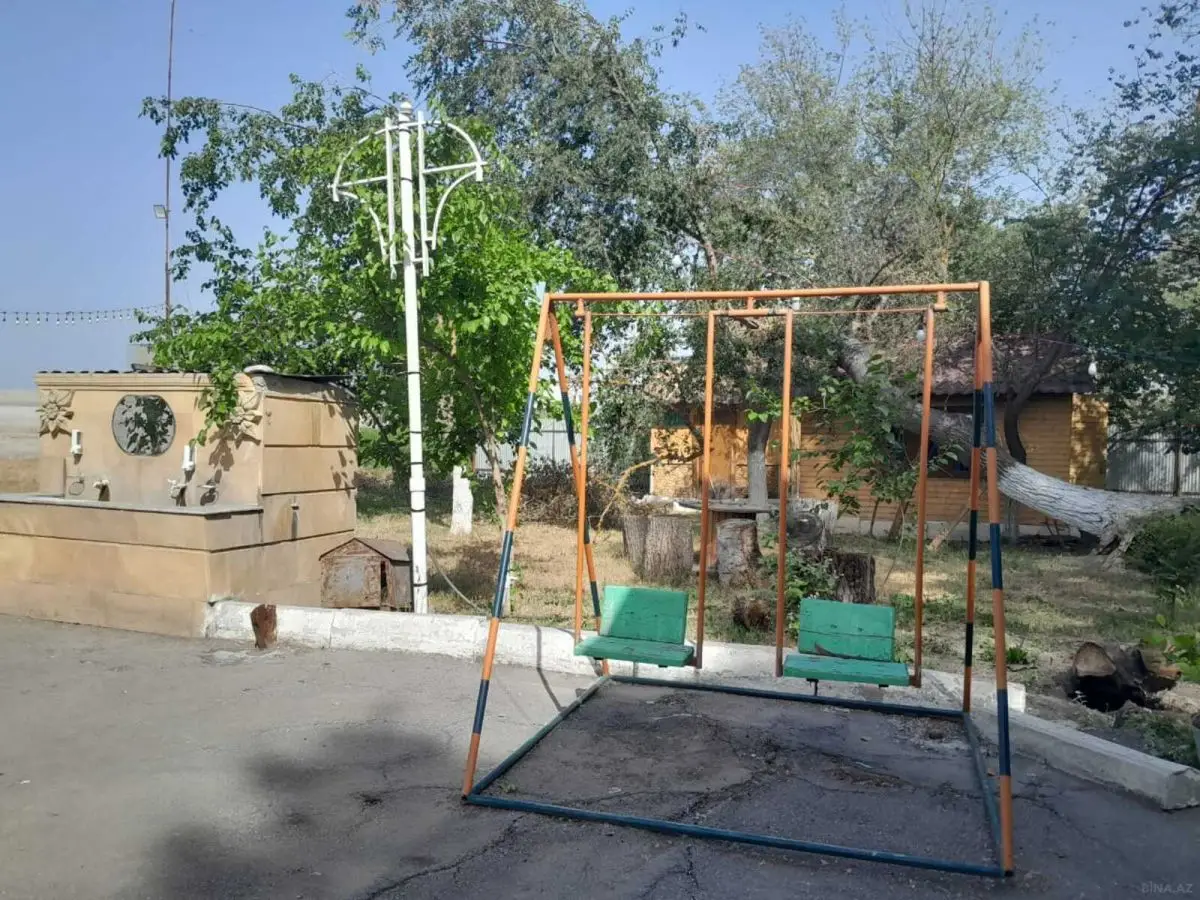 350 000 AZN - 8000 m² Obyekt / Ofis Satılır, Kürdəmir
