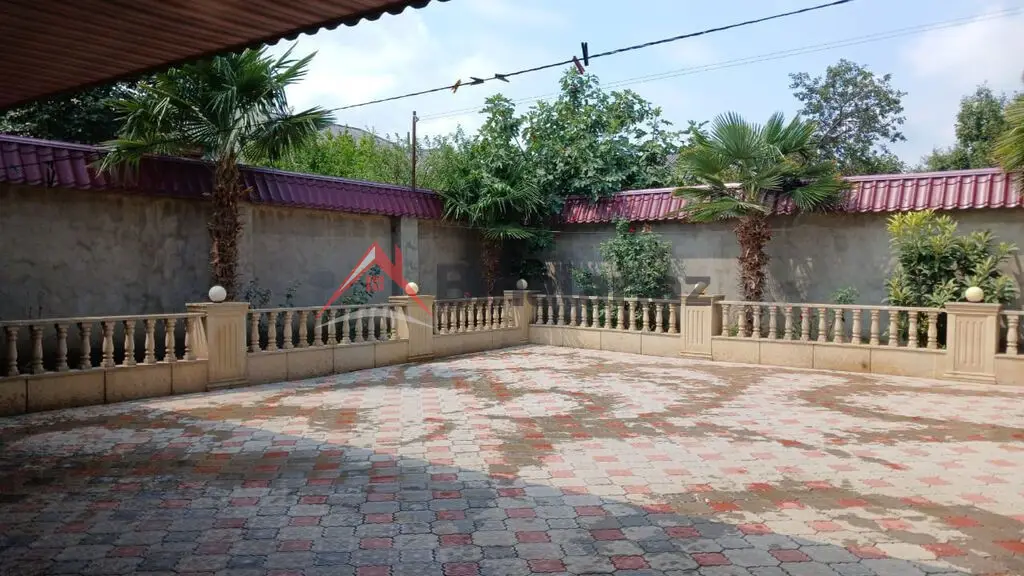 160 AZN - 6 otaqlı mənzil Kirayə (aylıq), Qazax