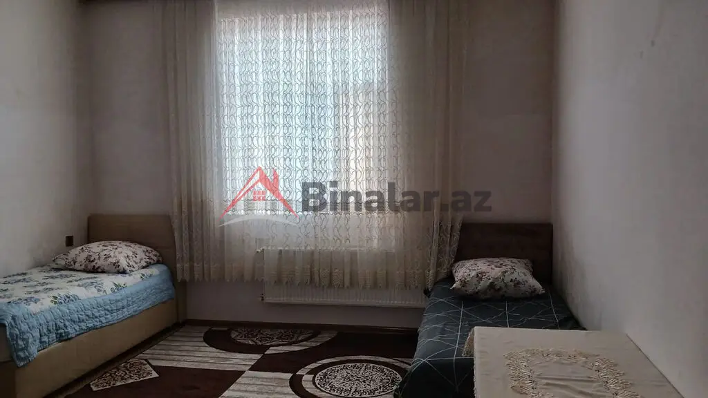 160 AZN - 6 otaqlı mənzil Kirayə (aylıq), Qazax