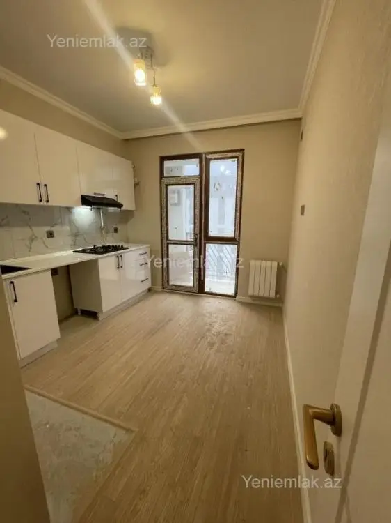 300 AZN - 1 otaqlı mənzil Kirayə (aylıq), 1-ci mikrorayon, Sumqayıt