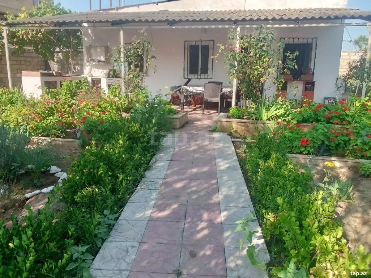 500 AZN - 4 otaqlı mənzil Kirayə (aylıq), Bakı