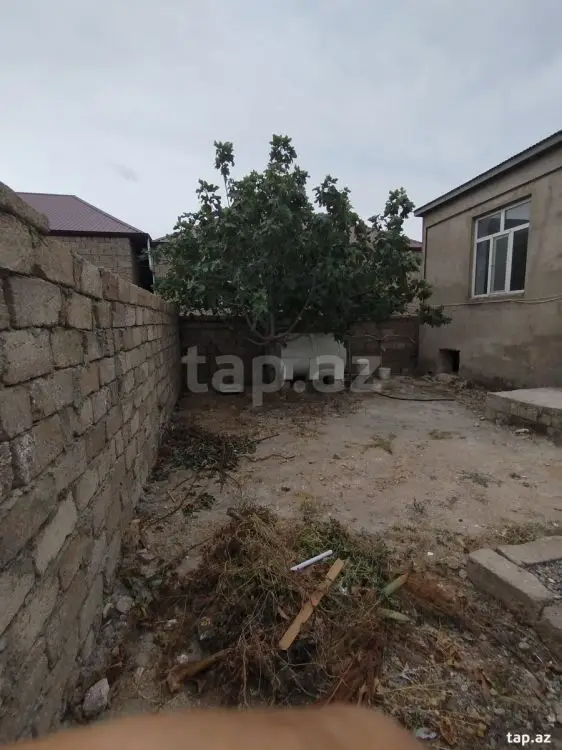 300 AZN - 3 otaqlı mənzil Kirayə (aylıq), Bakı