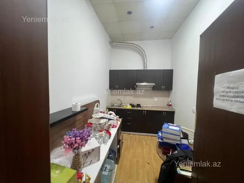 1 600 AZN - 155 m² Obyekt / Ofis Kirayə (aylıq), Yasamal qəs., Nizami, Bakı