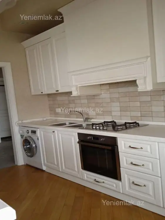 1 200 AZN - 3 otaqlı mənzil Kirayə (aylıq), Yasamal qəs., Yasamal, Bakı