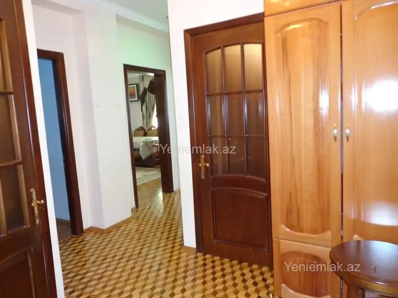 1 000 AZN - 3 otaqlı mənzil Kirayə (aylıq), Montin qəs., Nərimanov, Bakı
