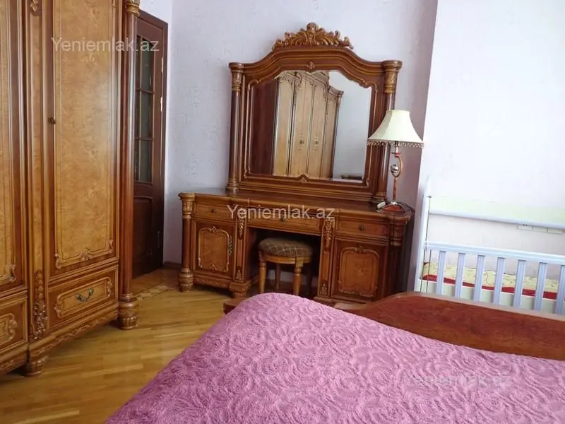 1 000 AZN - 3 otaqlı mənzil Kirayə (aylıq), Montin qəs., Nərimanov, Bakı