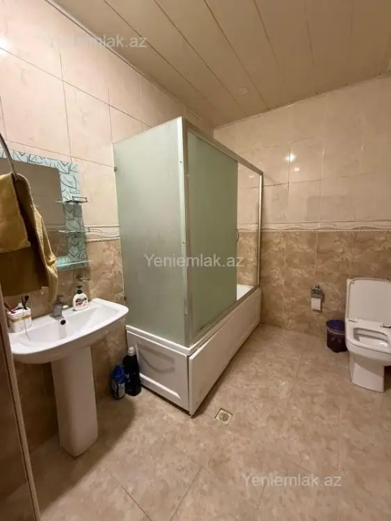 1 200 AZN - 3 otaqlı mənzil Kirayə (aylıq), Yasamal qəs., Nizami, Bakı