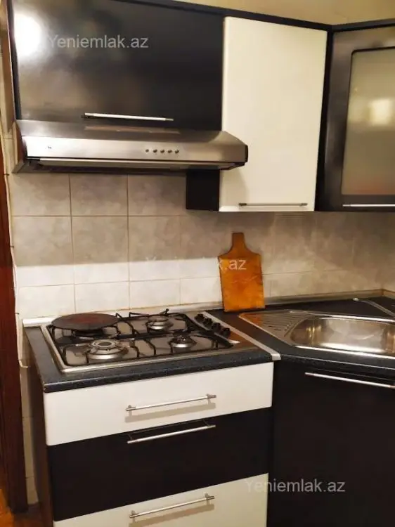350 AZN - 2 otaqlı mənzil Kirayə (aylıq), 3-cü mikrorayon, Sumqayıt