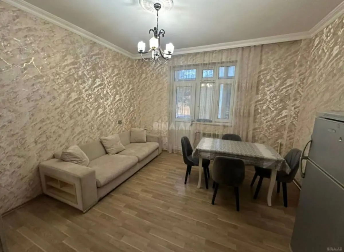 700 AZN - 3 otaqlı mənzil Kirayə (aylıq), 8-ci kilometr, Laçın