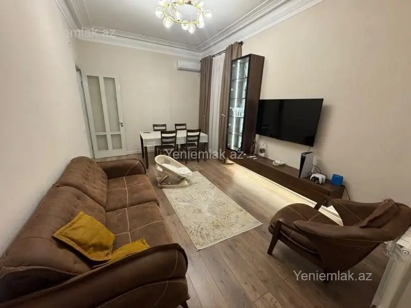 240 000 AZN - 2 otaqlı mənzil Satılır, Yasamal qəs., Nizami, Bakı