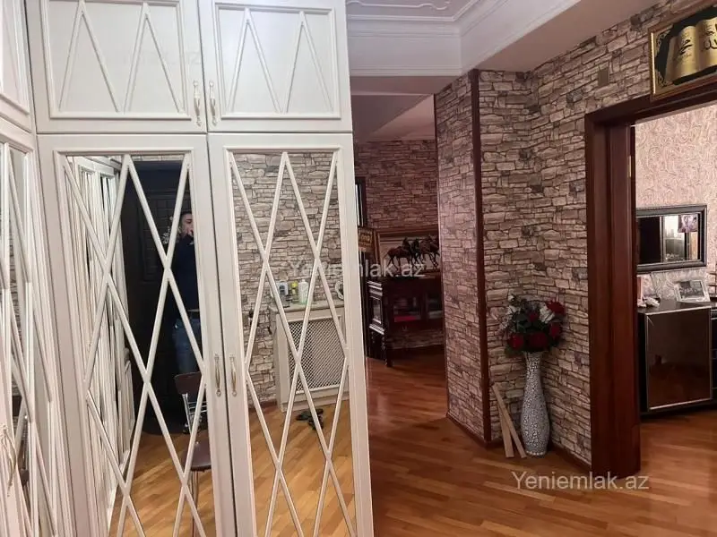 750 AZN - 3 otaqlı mənzil Kirayə (aylıq), 8-ci kilometr, Nizami, Bakı