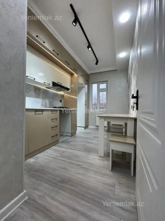 143 000 AZN - 3 otaqlı mənzil Satılır, 10-cu mikrorayon, Sumqayıt