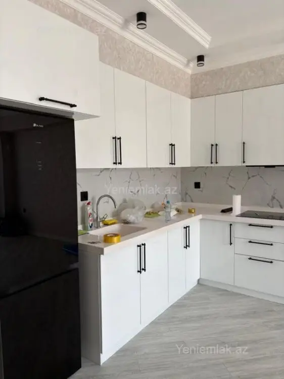 2 800 AZN - 185 m² Obyekt / Ofis Kirayə (aylıq), Nəsimi, Bakı