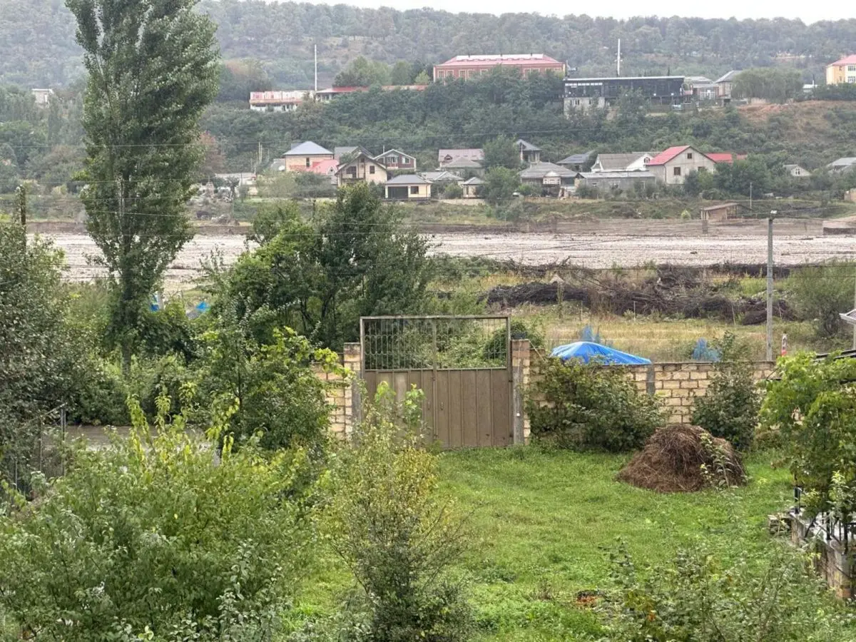 195 000 AZN - 7 otaqlı mənzil Satılır, Qusar