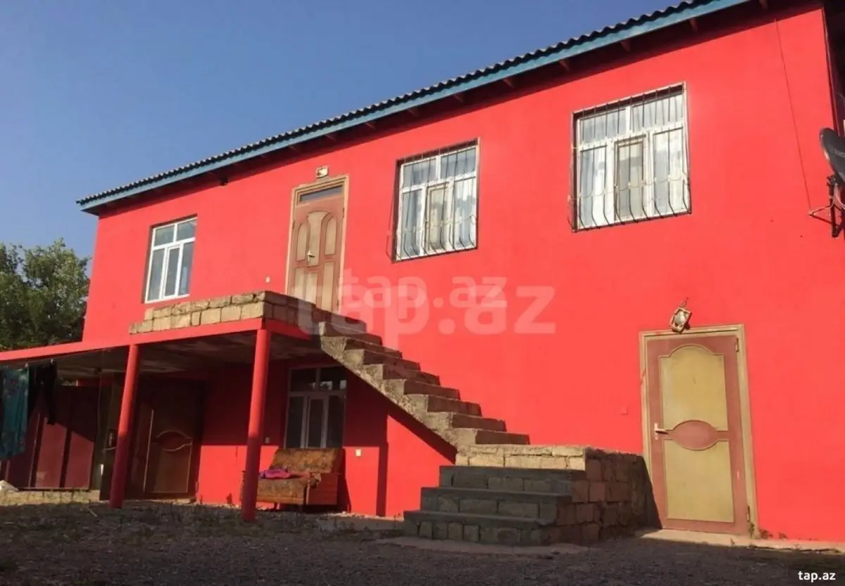 63 000 AZN - 7 otaqlı mənzil , Biləsuvar
