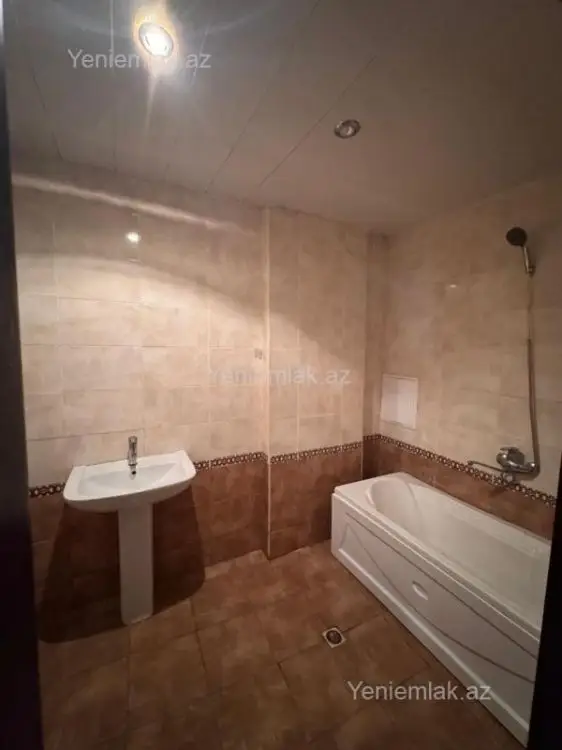 310 000 AZN - 3 otaqlı mənzil Satılır, 8-ci kilometr, Nizami, Bakı