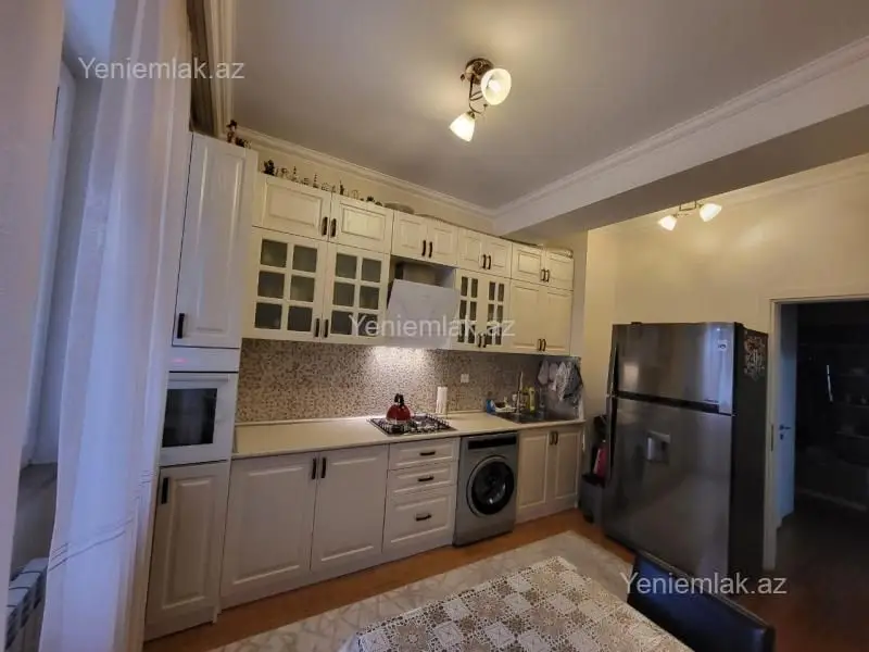 305 000 AZN - 3 otaqlı mənzil Satılır, Yasamal qəs., Yasamal, Bakı