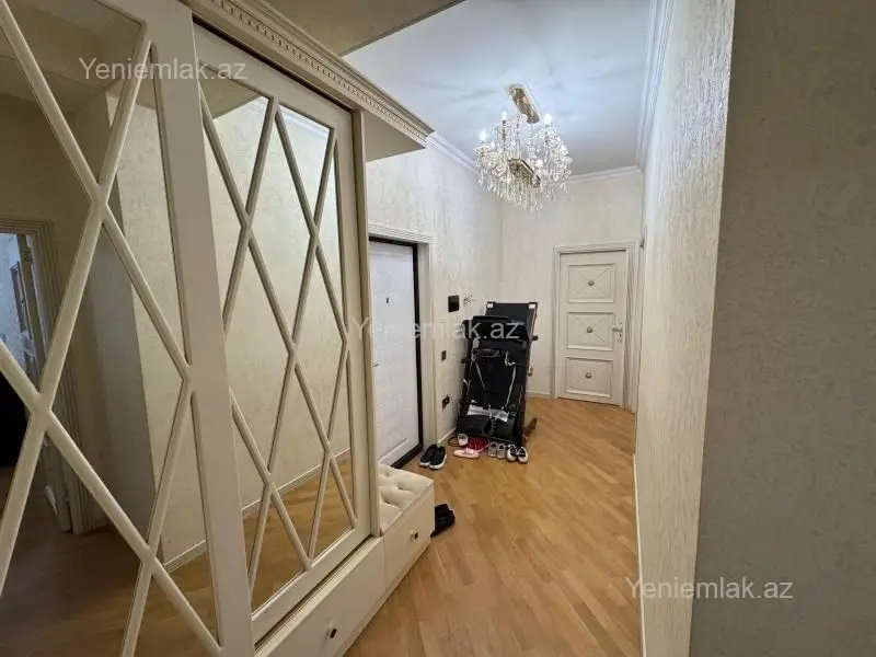 243 000 AZN - 3 otaqlı mənzil Satılır, Nizami, Bakı