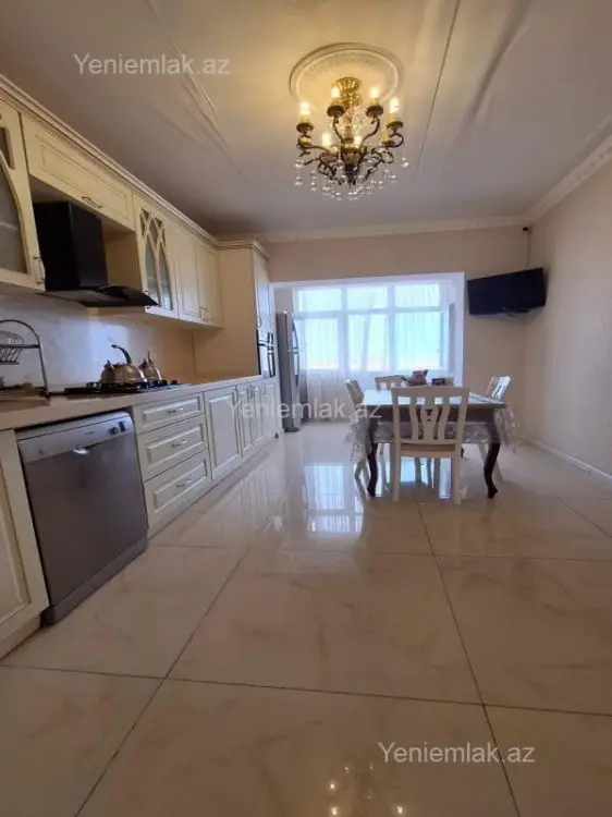 280 000 AZN - 5 otaqlı mənzil Satılır, Bakıxanov qəs., Sabunçu, Bakı