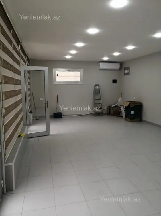 900 AZN - 45 m² Obyekt / Ofis Kirayə (aylıq), Nərimanov, Bakı