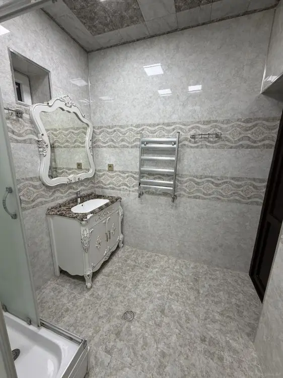 650 AZN - 3 otaqlı mənzil Kirayə (aylıq), Lökbatan qəs., Qaradağ, Bakı