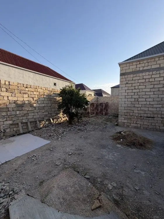 650 AZN - 3 otaqlı mənzil Kirayə (aylıq), Lökbatan qəs., Qaradağ, Bakı