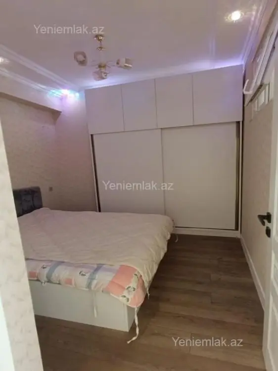 1 000 AZN - 2 otaqlı mənzil Kirayə (aylıq), Ağ şəhər, Xətai, Bakı