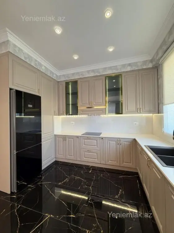 2 700 AZN - 3 otaqlı mənzil Kirayə (aylıq), Ağ şəhər, Xətai, Bakı