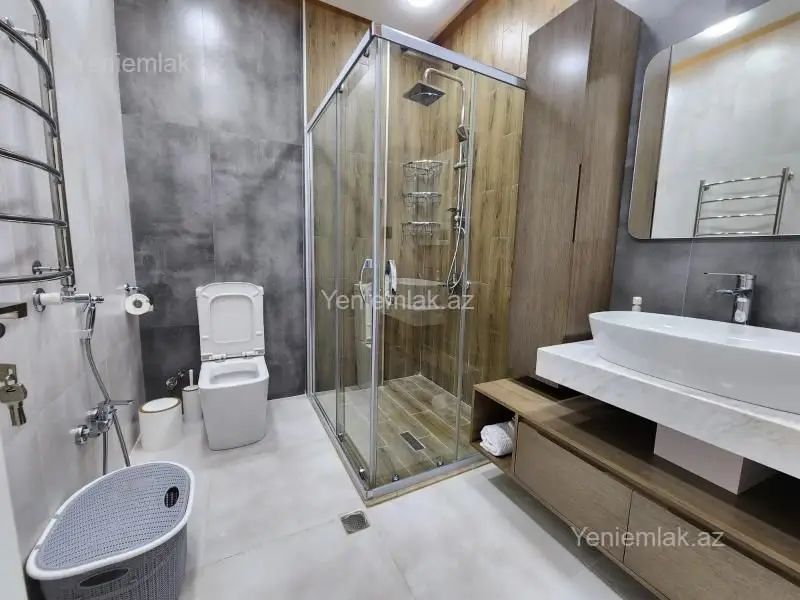 3 500 AZN - 3 otaqlı mənzil Kirayə (aylıq), Ağ şəhər, Xətai, Bakı
