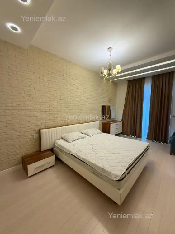 1 800 AZN - 4 otaqlı mənzil Kirayə (aylıq), Ağ şəhər, Xətai, Bakı