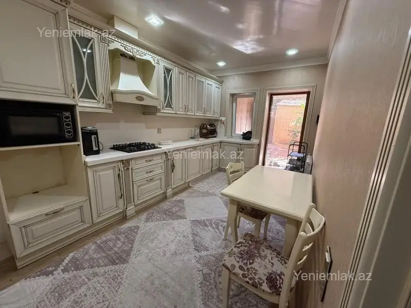 1 100 AZN - 3 otaqlı mənzil Kirayə (aylıq), Nərimanov, Bakı