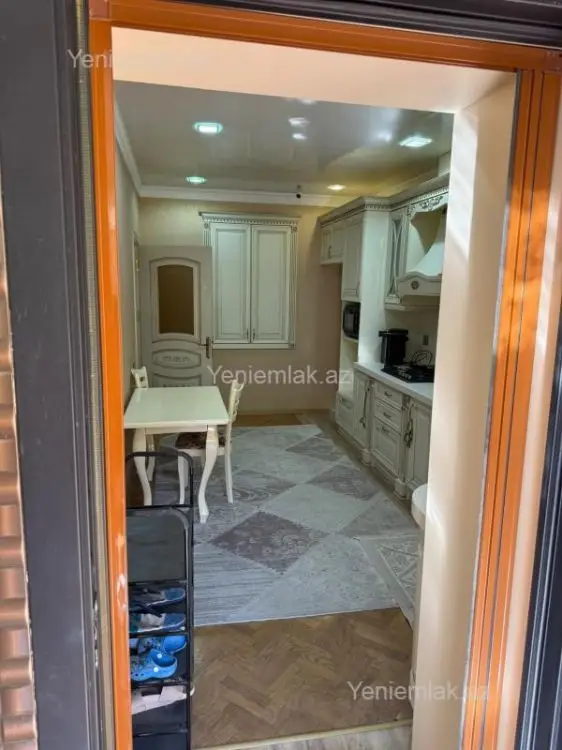 1 100 AZN - 3 otaqlı mənzil Kirayə (aylıq), Nərimanov, Bakı
