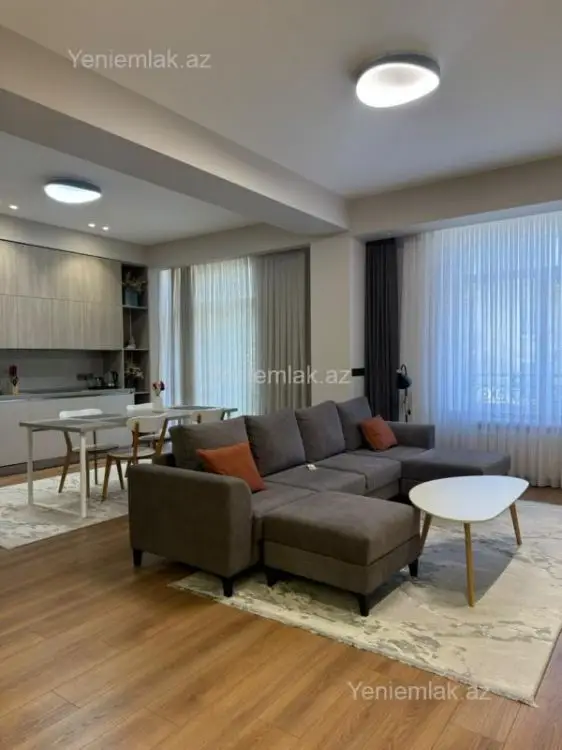 3 000 AZN - 3 otaqlı mənzil Kirayə (aylıq), Ağ şəhər, Xətai, Bakı