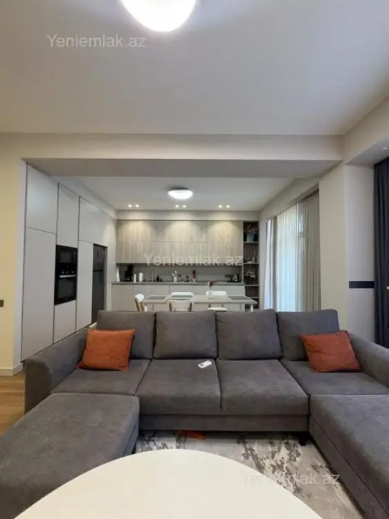 3 000 AZN - 3 otaqlı mənzil Kirayə (aylıq), Ağ şəhər, Xətai, Bakı