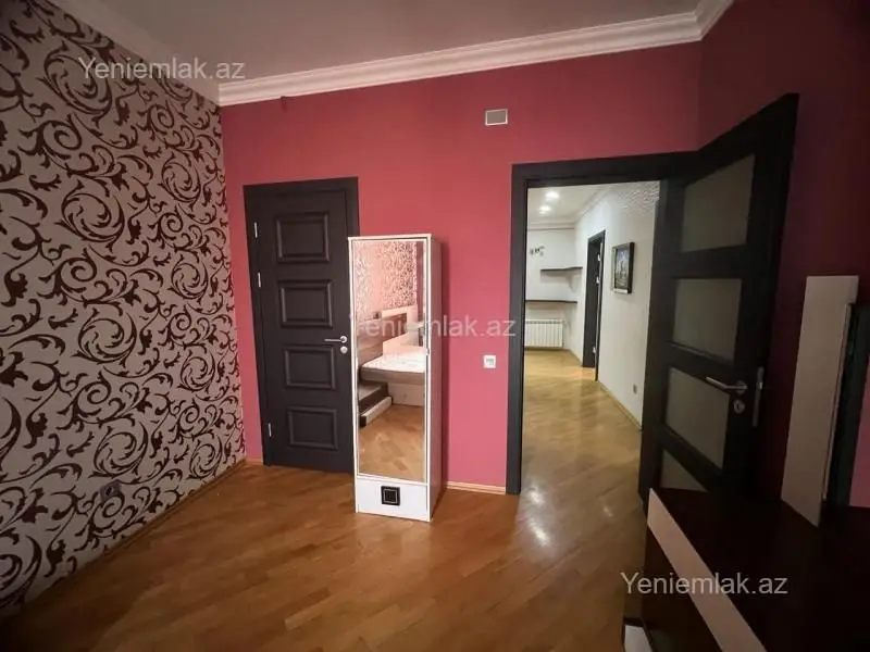 1 000 AZN - 3 otaqlı mənzil Kirayə (aylıq), 8-ci mikrorayon, Binəqədi, Bakı